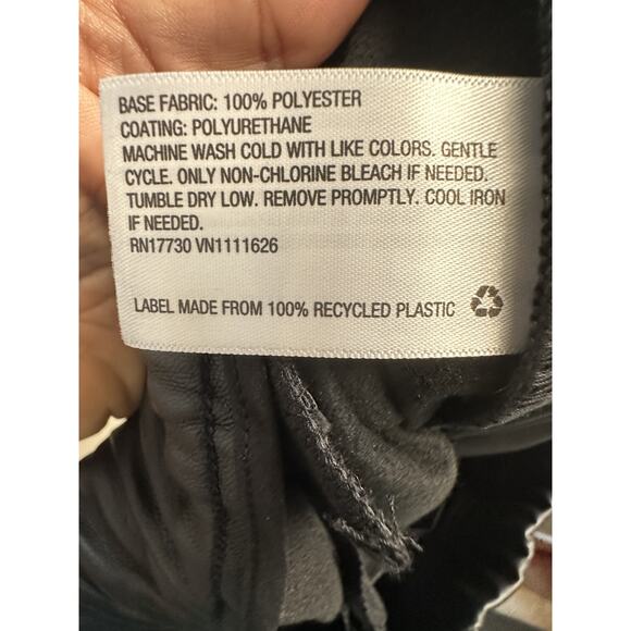 A New Day Women's Black Faux Leather Pull-On Ankle Pants Size Large - Picture 8 of 10